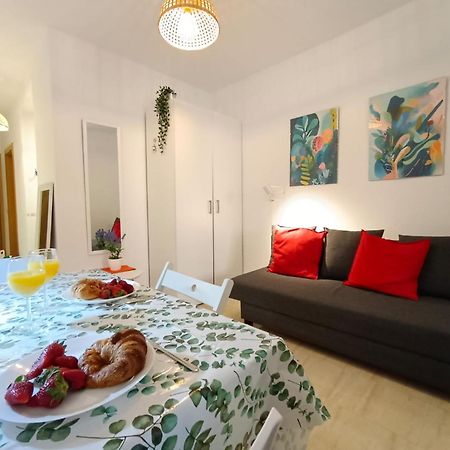 Апартаменты Monisimo Apartamento En Centro Historico De Malaga Con Parking Экстерьер фото