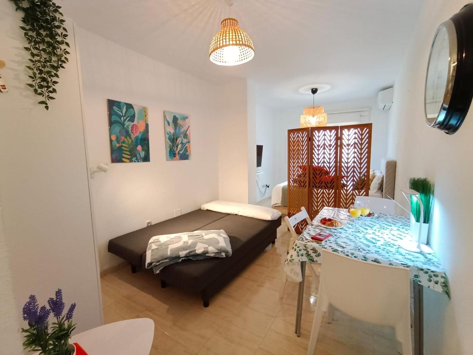 Апартаменты Monisimo Apartamento En Centro Historico De Malaga Con Parking Экстерьер фото