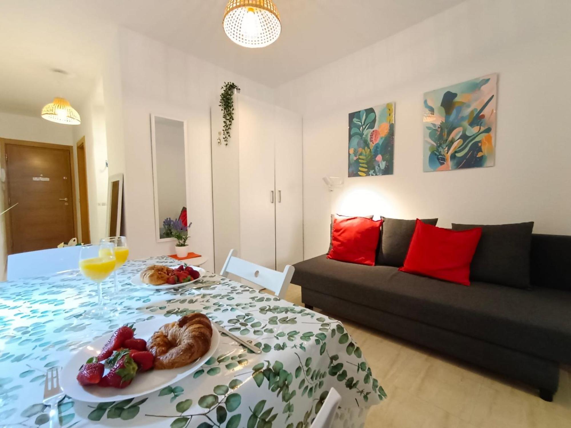 Апартаменты Monisimo Apartamento En Centro Historico De Malaga Con Parking Экстерьер фото