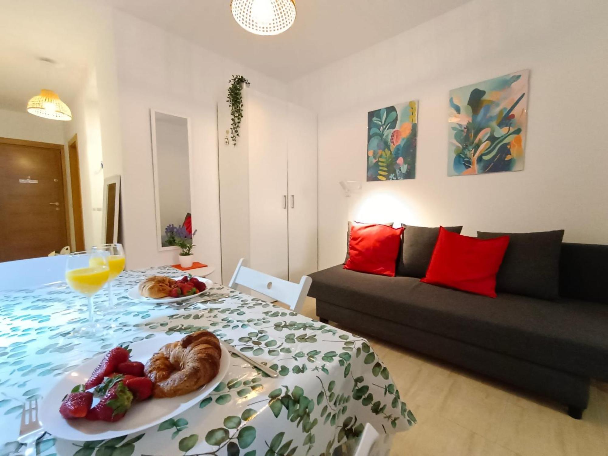 Апартаменты Monisimo Apartamento En Centro Historico De Malaga Con Parking Экстерьер фото